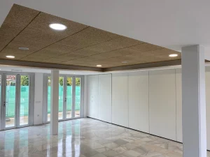 TABIQUE MÓVIL EN CÓRDOBA: EL CLUB SOCIAL DE CÓRDOBA ENCANTADO 3 Tabique móvil monodireccional en Córdoba (Andalucía)